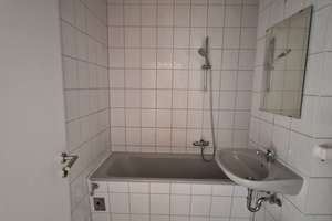 Drei Zimmer Wohnung mit nagelneuer Einbauküche! – Arnold-Zweig-Straße 43, 39120 Leipziger Straße, Magdeburg – Vorschaubild 8
