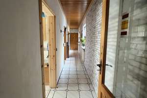 Familienfreundliches Zweifamilienhaus mit Kamin, Garten und besonderem Freizeitbereich – Die vollständige Adresse der Immobilie erhältst du vom Anbieter., 66299 Friedrichsthal – Vorschaubild 4