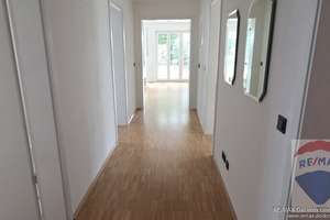 Modernes Haus mit 2 Wohnungen zur Selbstnutzung oder Anlage – Die vollständige Adresse der Immobilie erhältst du vom Anbieter., 85053 Südost, Ingolstadt – Vorschaubild 16