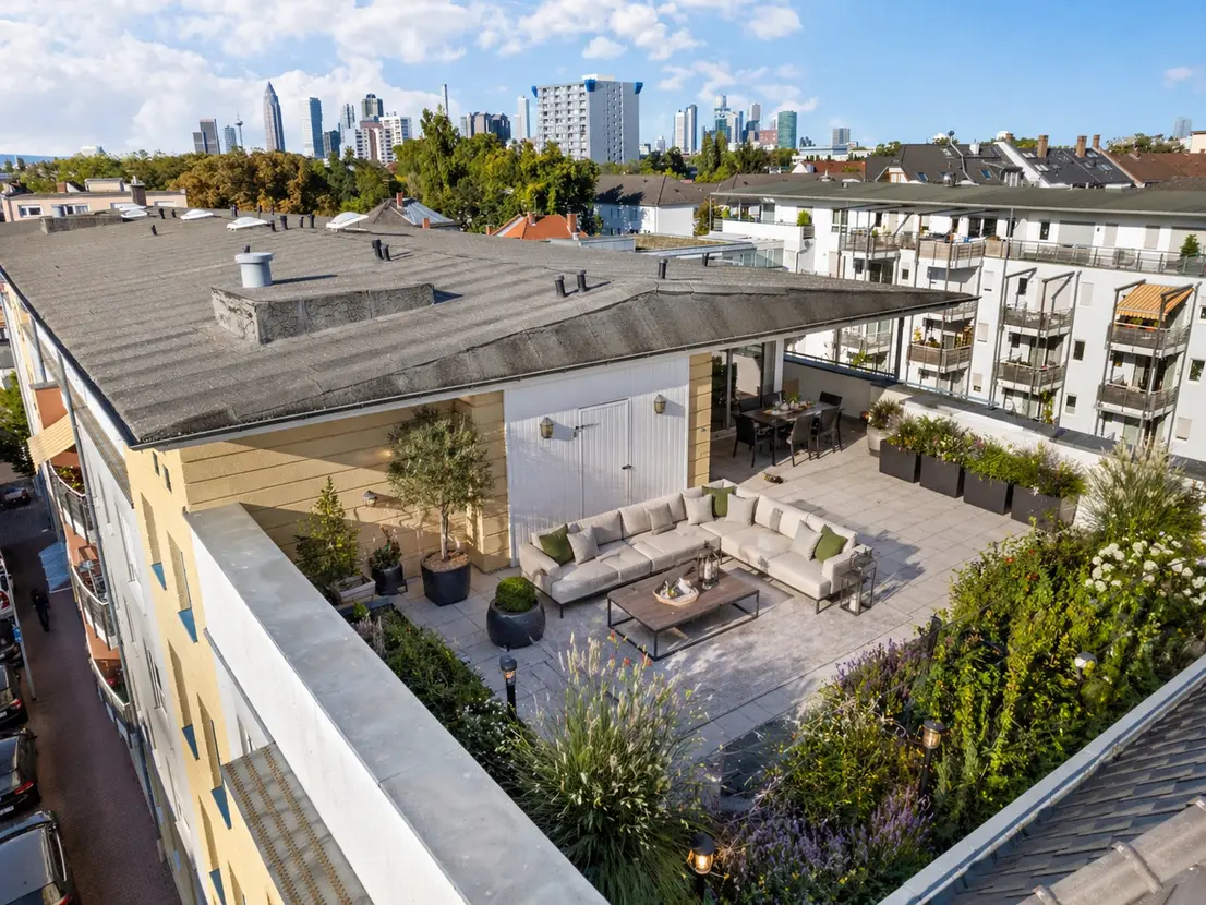 Penthouse mit Skylineblick, Dachgarten und Aufzug direkt in die Wohnung - photo 2