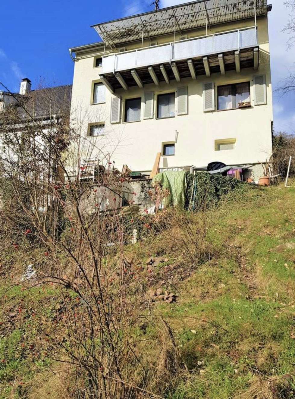 Immobilie in Aglasterhausen - 1–2-Familienhaus in Waldnähe mit Keller, Balkon und Garten in Aglasterhausen-Michelbach - Bild 3