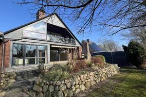 **Reserviert**  Modernisiertes Einfamilienhaus/Zweifamilienhaus in Stade-Wiepenkathen – Die vollständige Adresse der Immobilie erhältst du vom Anbieter., 21684 Stade – Vorschaubild 1