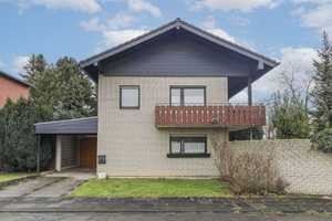 Freistehendes Einfamilienhaus mit Garten, Terrasse und zwei Garagen bei Köln – Rhein-Erft-Kreis – Vorschaubild 19
