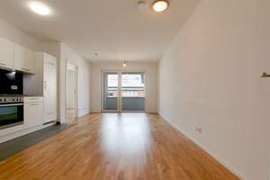 Moderne 2-Zimmer-Wohnung mit Balkon und Dachgarten – 60326 Gallus, Frankfurt am Main – Vorschaubild 1