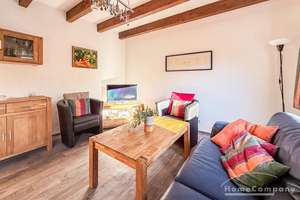 21668 HomeCompany Dresden Möbliert/Furnished  3-Zimmer Apartment / Haus mit Gartennutzung in Dres...