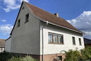 Familiendomizil mit Entfaltungspotenzial - Einfamilienhaus in 04931 Neuburxdorf – Die vollständige Adresse der Immobilie erhältst du vom Anbieter., 4931 Bad Liebenwerda – Vorschaubild 3