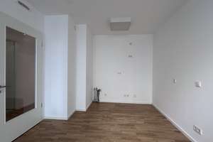 Lage, Grundriss, Preis - bezugsfreie 2-Zimmer-Wohnung – Chausseestraße 122, 10115 Mitte (Ortsteil), Berlin – Vorschaubild 8