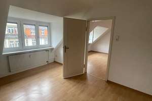 Eigennutzung oder urban investieren: 3-Zimmer-Dachgeschosswohnung in Top-Lage – Hübschstraße 30, 76135 Weststadt, Karlsruhe – Vorschaubild 7