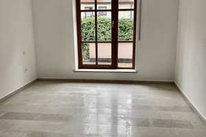 Geschmackvolle, gepflegte 3-Raum-Maisonette-Wohnung mit geh. Innenausstattung mit Balkon in Augsburg – Äußeres Pfaffengäßchen 10, 86152 Augsburg – Vorschaubild 5