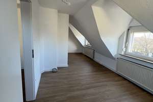 Doppelhaushälfte in Davenstedt - Hannover mit neuer Küche – Die vollständige Adresse der Immobilie erhältst du vom Anbieter., 30455 Davenstedt, Hannover – Vorschaubild 14