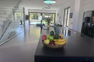 Neubau Designer Luxusvilla in Bad Vilbel · Pool · Heimkino · KNX-Smart Home · Kamin · Sauna – Die vollständige Adresse der Immobilie erhältst du vom Anbieter., 61118 Bad Vilbel – Vorschaubild 11