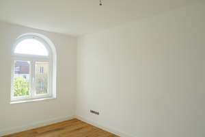 Ihr Wohntraum wird wahr - Fußbodenheizung, Balkon, Parkett, Einbauküche! – Annastr. 13, 39108 Stadtfeld Ost, Magdeburg – Vorschaubild 2