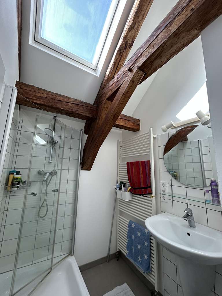 Immobilie in Huglfing - Charaktervolles Tuffsteinhaus am Bach in Huglfing - Bild 2