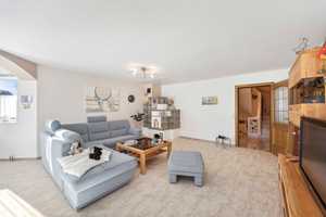 Geräumiges Einfamilienhaus mit Bergblick und großem Garten in ruhiger Lage – Rosenheim (Kreis) – Vorschaubild 6