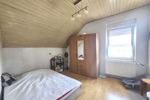 "Renovierungsbedürftiges Zweifamilienhaus: Viel Potenzial in begehrter Lage!" – Die vollständige Adresse der Immobilie erhältst du vom Anbieter., 41748 Viersen – Vorschaubild 18
