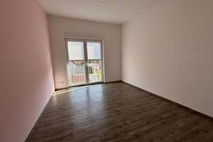 Modernes Einfamilienhaus mit offener Küche – Die vollständige Adresse der Immobilie erhältst du vom Anbieter., 12524 Altglienicke, Berlin – Vorschaubild 6