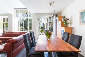 Einzigartiges Architektenhaus mit großem Wintergarten in ruhiger Lage! – Berlin – Vorschaubild 2