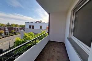Erstbezug nach Renovierung: Sonnige 3 ZKB + Balkon – Die vollständige Adresse der Immobilie erhältst du vom Anbieter., 33649 Brackwede, Bielefeld – Vorschaubild 4