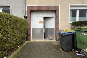 Möblierte Dachgeschosswohnung in Köln Humboldt – Perfekte Lage für Singles, Paare oder 2er-WG – Feldbergstraße 13, 51105 Humboldt/Gremberg, Köln – Vorschaubild 11