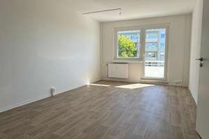 Wohnungsangebot Hans-Grade-Straße 77 – Hans-Grade-Straße 77, 39130 Neu Olvenstedt, Magdeburg – Vorschaubild 3