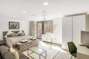 TOP-Lage! | Villa im Bungalow-Stil | mit Pool & Garten | Sauna | Kamin | in Berlin-Zehlendorf – Die vollständige Adresse der Immobilie erhältst du vom Anbieter., 14169 Zehlendorf, Berlin – Vorschaubild 9