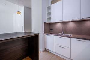 Moderne Wohnung mit großzügigem Südbalkon – Die vollständige Adresse der Immobilie erhältst du vom Anbieter., 20149 Harvestehude, Hamburg – Vorschaubild 4