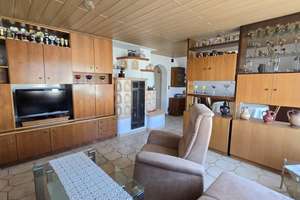 Familie gesucht - Doppelhaushälfte mit Balkon und Einzelgarage in zentraler Lage freut sich auf Sie! – Die vollständige Adresse der Immobilie erhältst du vom Anbieter., 71272 Renningen – Vorschaubild 11