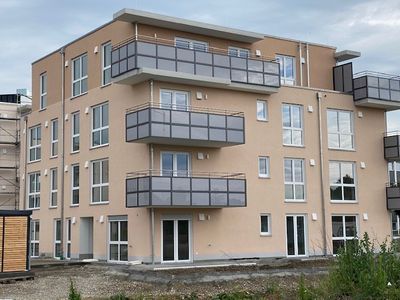 Moderne Wohnung in Meitingen – Baujahr 2024 mit Tiefgaragenstellplatz