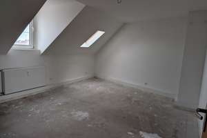 Schöne 4-Zimmer-Wohnung im 2. OG - bitte Sonstiges beachten – Friedrichstr. 9, 47198 Alt-Homberg, Duisburg – Vorschaubild 3
