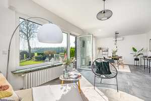 Wohnglück mit Weitblick - Freistehendes Einfamilienhaus in bester Randlage von Krefeld-Oppum – Krefeld – Vorschaubild 1