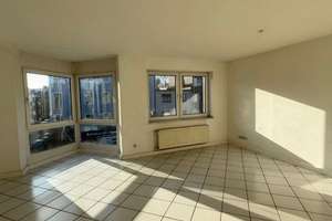 Helle 3‑Zimmer‑Wohnung mit Loggia– gut geschnitten & zentral gelegen