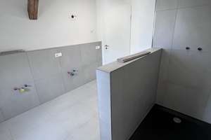     Exklusive kernsanierte Altbauwohnung in Neu-Ulm – Fischgrät, FBH, 127 m² – Johannisstraße 4, 89231 Neu-Ulm – Vorschaubild 5