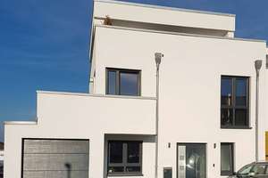 Modernes Einfamilienhaus mit hochwertiger Ausstattung & herausragendem Fernblick  – Die vollständige Adresse der Immobilie erhältst du vom Anbieter., 34225 Baunatal – Vorschaubild 1