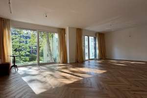 Großzügig Wohnen am Düsseldorfer Hofgarten