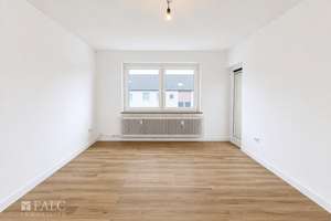 Top renovierte 2-Zimmer-Wohnung mit Balkon in Düsseldorf-Unterrath – sofort bezugsfrei – Mintarder Weg 11, 40472 Unterrath, Düsseldorf – Vorschaubild 3