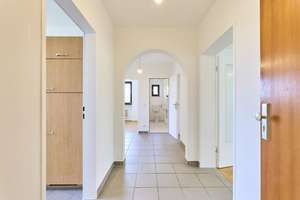 IDYLLISCH - NATURNAH - LICHTDURCHFLUTET
Modernisierte, ruhige Wohnung in Seefeld beim Pilsensee – Die vollständige Adresse der Immobilie erhältst du vom Anbieter., 82229 Seefeld – Vorschaubild 2
