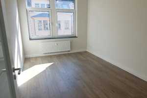 Große Wohnung mit Balkon und Einbauküche am Sonnenberg – Hainstr. 55, 9130 Chemnitz – Vorschaubild 17