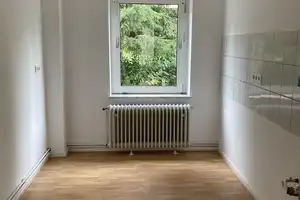 Helle 3-Zimmer-Wohnung mit großem Bad – Am Moorgraben 14, 38226 Salzgitter – Vorschaubild 3