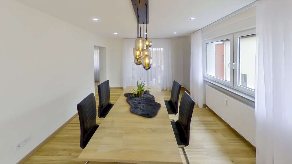 Immobilie in Oberderdingen - Top renovierte, große Wohnung zum Schnäppchenpreis! - Bild 4