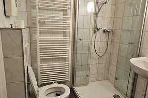 Neu renovierte 2,5-Zimmer-Wohnung mit Aufzug in bester Lage von Duisburg-Duissern – Hansastraße 79, 47058 Duissern, Duisburg – Vorschaubild 10