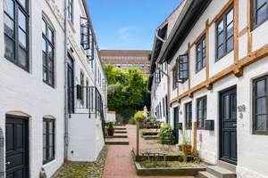 Wohn- und Geschäftshaus mit 24 Einheiten – Die vollständige Adresse der Immobilie erhältst du vom Anbieter., 24939 Nordertor, Flensburg – Vorschaubild 3