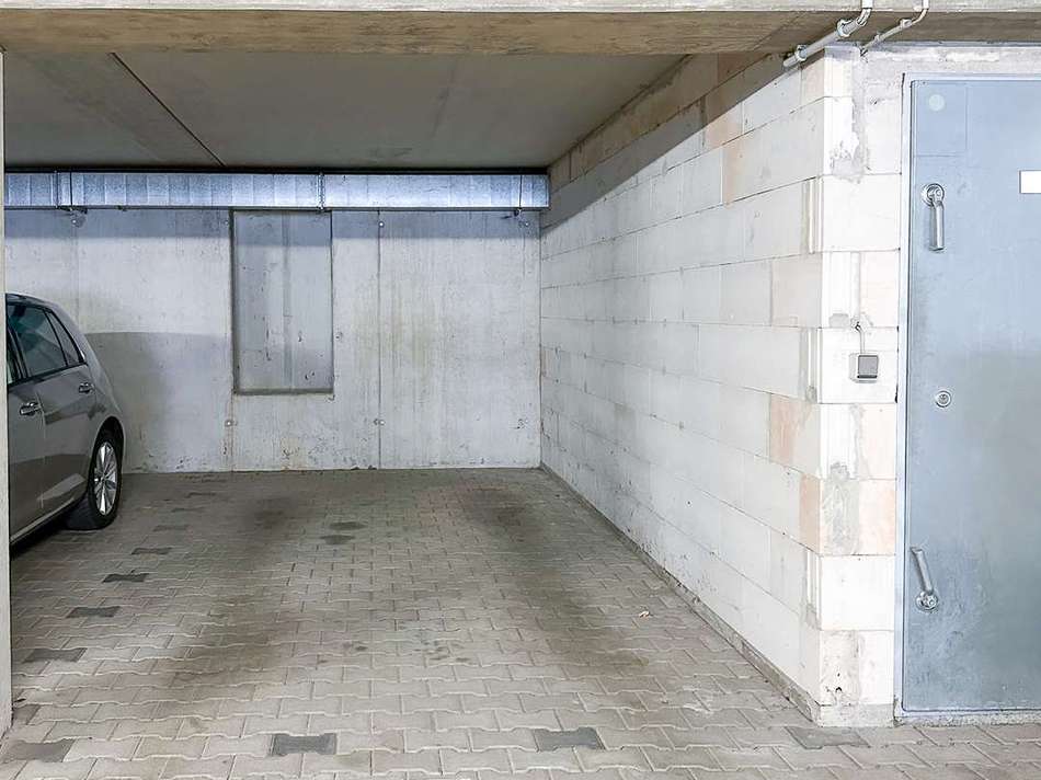 Tiefgaragenplatz