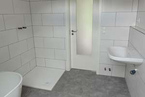 Stadtgrenze Bonn: neue 3-Zimmer-Wohnung in alten Mauern – Die vollständige Adresse der Immobilie erhältst du vom Anbieter., 53347 Alfter – Vorschaubild 4