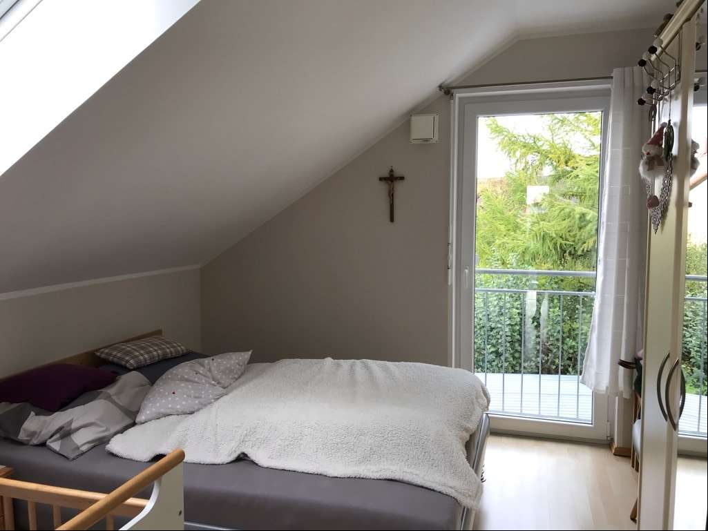 Immobilie in Alling - Niedrigenergiehaus mit Erdwärme, Lüftung und Kühlung im Sommer - Bild 1