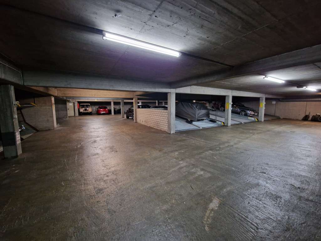 Immobilie in Meerbusch - Schöne, lichte Wohnung mit einem weiten Blick über Strümp... - Bild 2