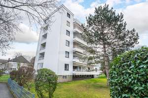 Wohnung mit Westbalkon, Fernsicht und Garage. – Die vollständige Adresse der Immobilie erhältst du vom Anbieter., 53127 Ippendorf, Bonn – Vorschaubild 4