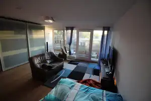 Exklusive 1,5-Raum-Wohnung mit gehobener Innenausstattung mit Balkon und EBK in München Freimann – Situlistraße 71b, 80939 München – Vorschaubild 3