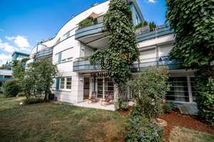 Renovierte 4-Zimmer-Wohnung mit Garten in Tretzel-Anlage. Frei! Open-House-Events: 31.07. + 06.08.!