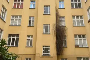 1Z Wohnung in Samariter Kiez als Kapitalanlage – Dolzigerstr 2, 10247 Berlin – Vorschaubild 4