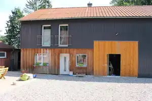 Ein Domizil in ruhiger Lage mit 3 Wohneinheiten, Pferdestall, Werkstatt und Padock – Segeberg (Kreis) – Vorschaubild 9